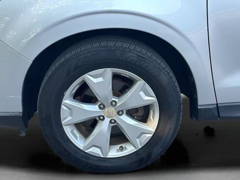 Used 2015 Subaru Forester 2.5i Limited w/ Popular Package #2 AWD/4WD image 5
