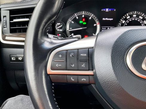 Used 2017 Lexus LX 570 4WD image 11