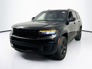 Used 2023 Jeep Grand Cherokee L Laredo RWD video 1