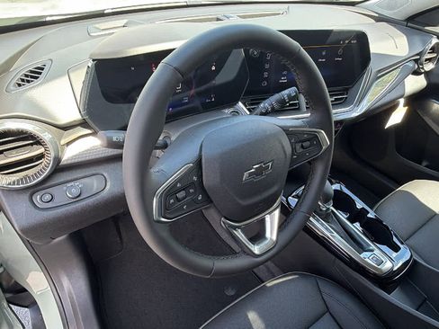 New 2026 Chevrolet Trax ACTIV w/ Driver Confidence Package image 10