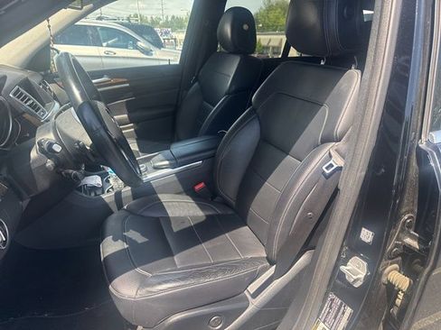 Used 2015 Mercedes-Benz ML 350 4MATIC image 5