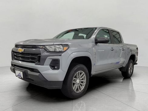 Used 2024 Chevrolet Colorado LT w/ LT Convenience Package II image 12