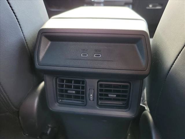 Used 2026 Toyota RAV4 AWD Plug-in Hybrid image 17