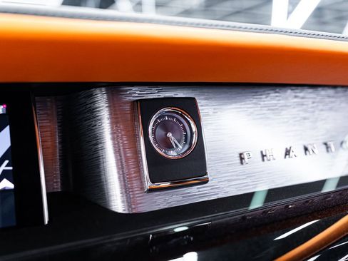 Used 2026 Rolls-Royce Phantom Sedan image 65