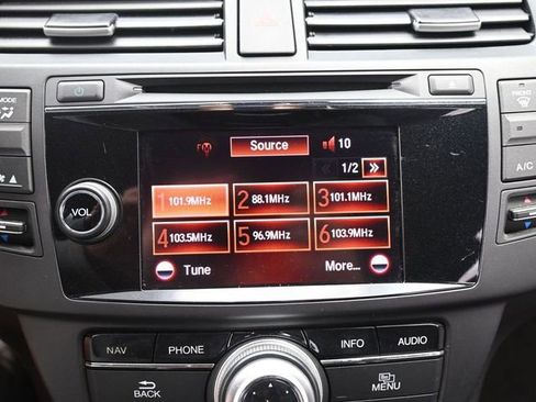 Used 2015 Honda Crosstour EX-L image 19