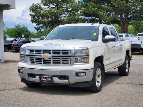 Used 2015 Chevrolet Silverado 1500 LTZ Z71 w/ LTZ Plus Package AWD/4WD image 4