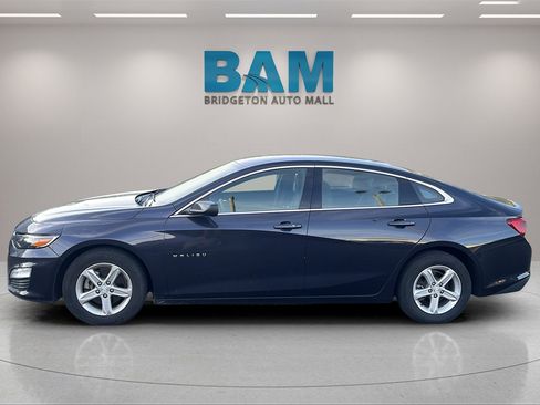 Used 2023 Chevrolet Malibu LT image 5