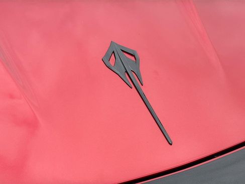 Used 2025 Chevrolet Corvette E-Ray w/ Stealth Interior Trim Package AWD/4WD image 30