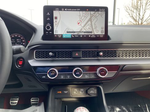 Used 2024 Honda Civic Type R image 24