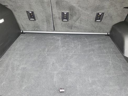 Used 2025 Chevrolet Equinox LT image 26