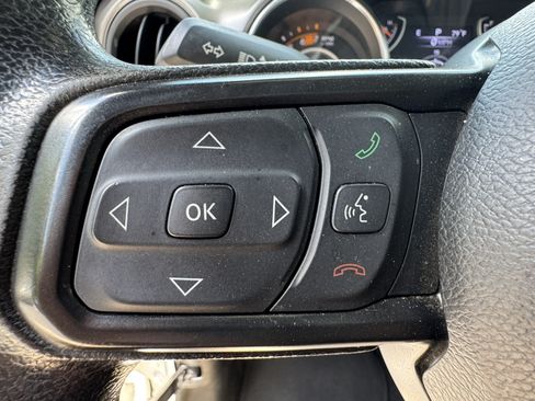 Used 2023 Jeep Wrangler Unlimited Sport AWD/4WD image 30