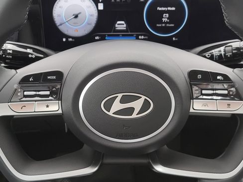 New 2026 Hyundai Elantra Limited FWD image 22