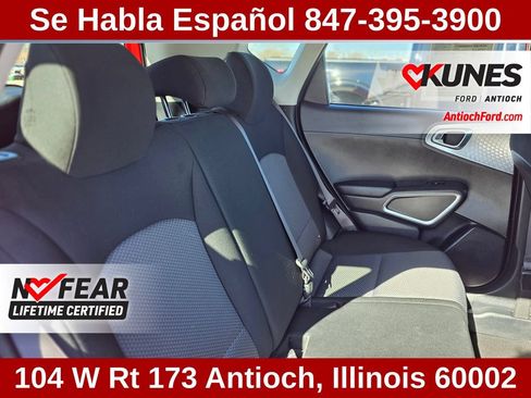 Used 2025 Kia Soul LX w/ LX Technology Package FWD image 34