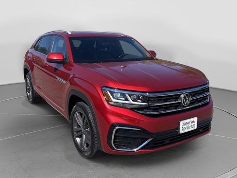 Used 2021 Volkswagen Atlas Cross Sport SE w/ Panoramic Sunroof Package AWD/4WD image 5
