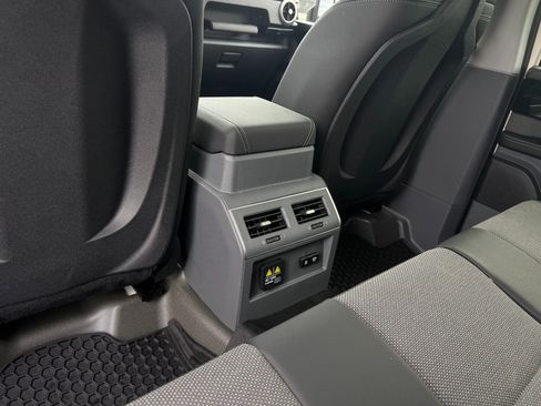 Used 2024 INEOS Grenadier LWB Station Wagon Trialmaster image 52