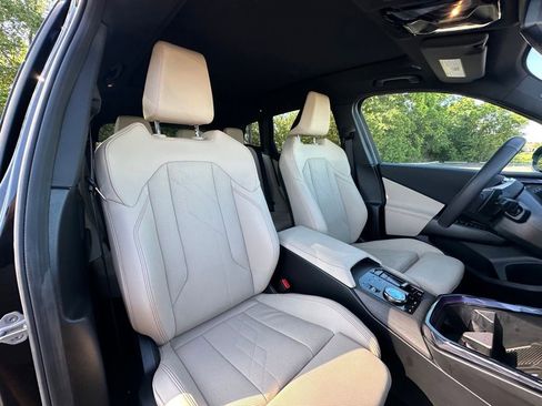 Certified 2025 BMW X3 xDrive30i w/ Convenience Package AWD/4WD image 30