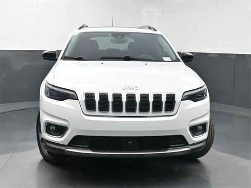 Used 2022 Jeep Cherokee Limited image 38