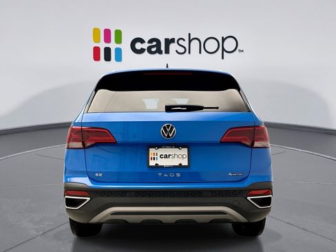 Used 2022 Volkswagen Taos SE w/ Driver Assistance Package image 4