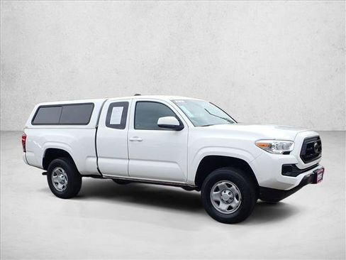 Used 2023 Toyota Tacoma SR AWD/4WD image 6