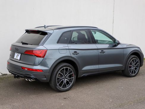 Used 2024 Audi SQ5 Premium Plus image 6