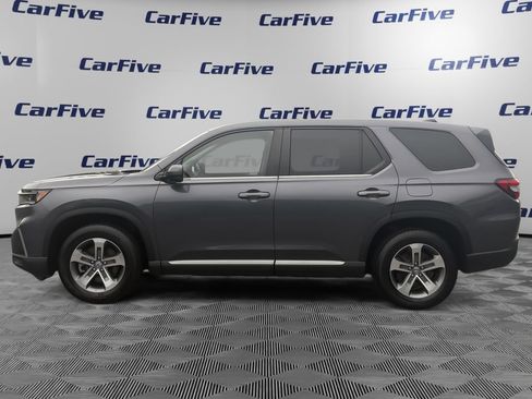 Used 2023 Honda Pilot EX-L image 2