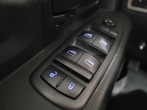 Used 2020 RAM 1500 Tradesman AWD/4WD image 27