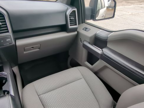 Certified 2020 Ford F150 XLT w/ Equipment Group 302A Luxury RWD image 16
