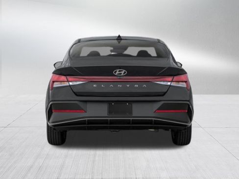 New 2026 Hyundai Elantra SEL Sport Premium image 5