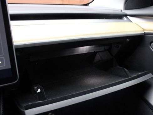 Used 2023 Tesla Model 3 Standard Range image 27