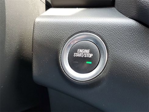 Used 2020 GMC Terrain SLT w/ Preferred Package image 16