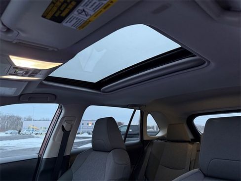 Used 2024 Toyota RAV4 XLE image 34