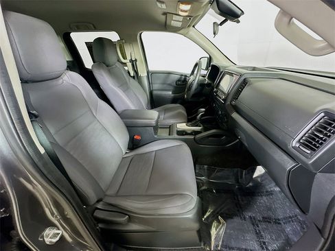 Used 2022 Nissan Frontier S w/ Technology Package image 12