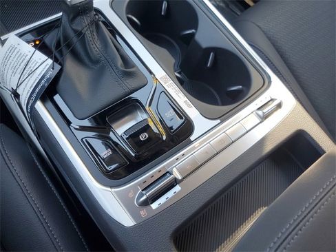 New 2026 Kia Carnival SX Prestige image 25