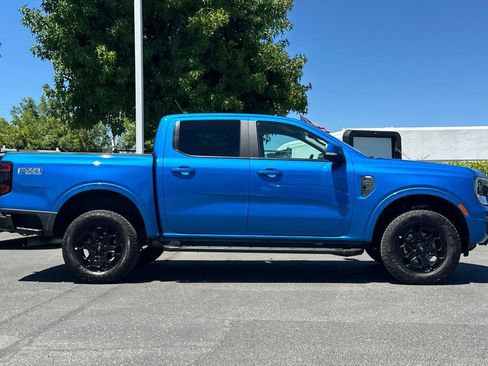 Used 2025 Ford Ranger Lariat w/ FX4 Off-Road Package AWD/4WD image 3