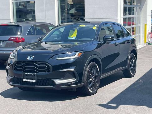 Certified 2024 Honda HR-V Sport image 3