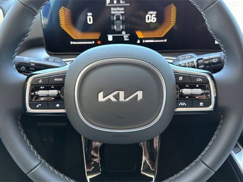 New 2025 Kia Sorento S image 29