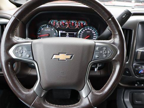 Used 2019 Chevrolet Silverado 2500 LTZ w/ Vortec Plus Package image 5