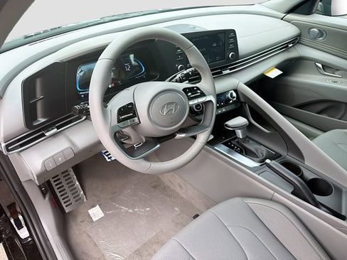 New 2026 Hyundai Elantra Sport FWD image 9