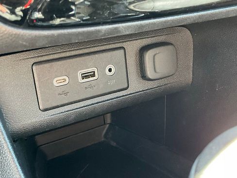 Used 2021 Buick Encore GX Preferred image 7