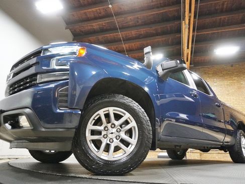 Used 2022 Chevrolet Silverado 1500 RST AWD/4WD image 3