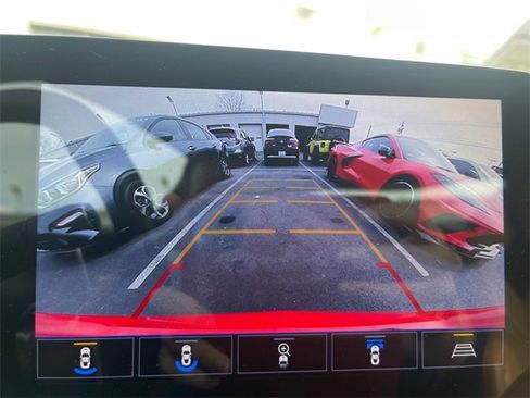 Used 2021 Chevrolet Corvette Stingray Premium Cpe w/ Z51 Performance Package image 13