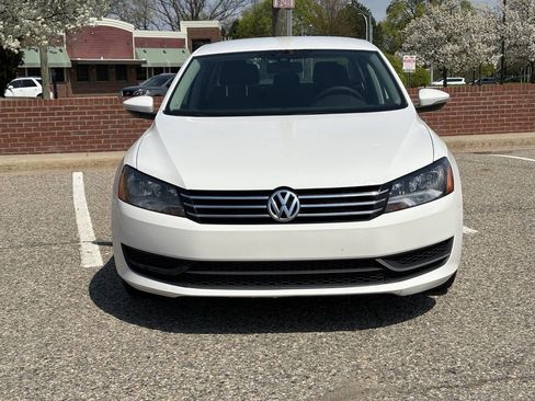 Used 2012 Volkswagen Passat 2.5 S image 5