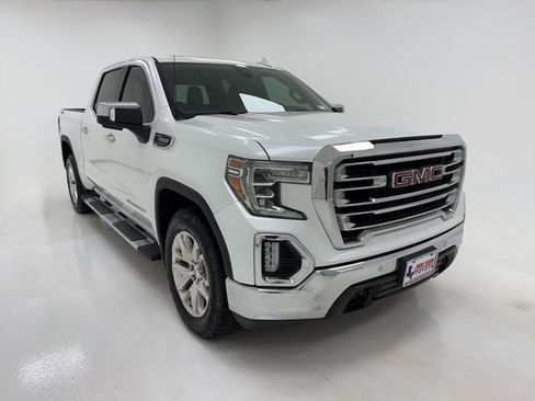Used 2019 GMC Sierra 1500 SLT image 2