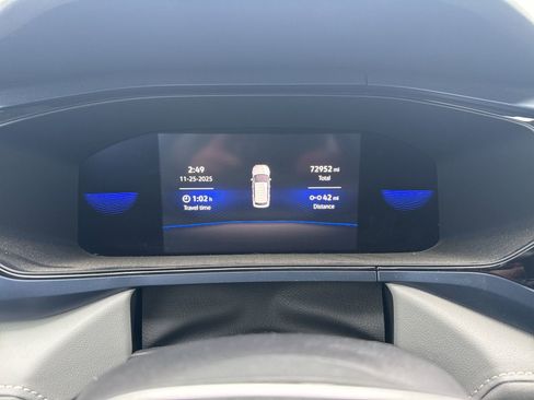 Used 2023 Volkswagen Taos SE image 16