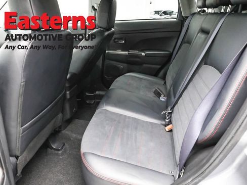 Used 2024 Mitsubishi Outlander Sport SE AWD/4WD image 20
