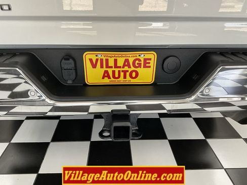 Used 2023 Chevrolet Silverado 2500 LT w/ Convenience Package AWD/4WD image 30