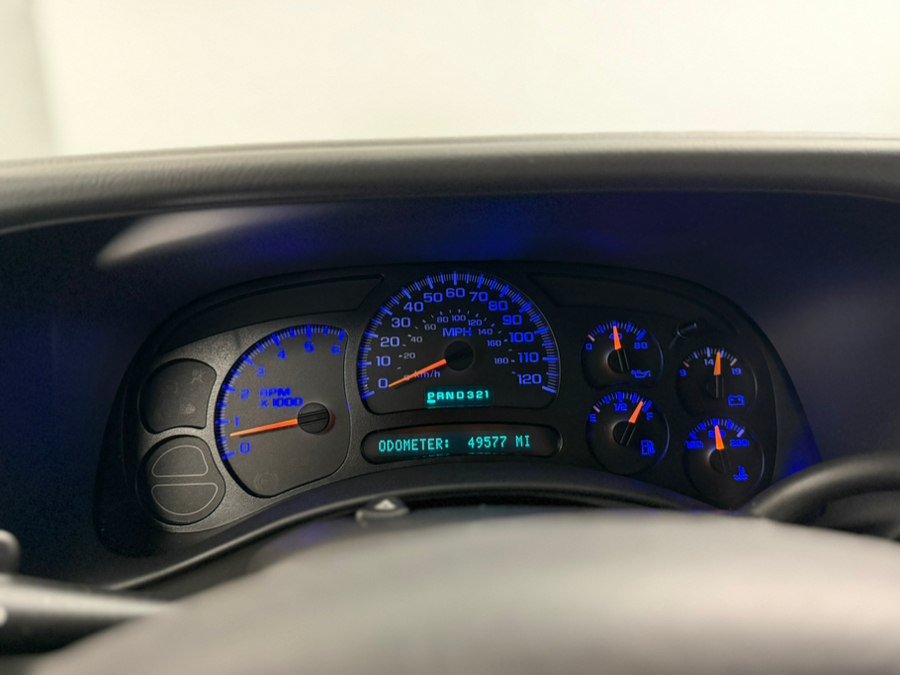 Used 2005 GMC Sierra 1500 SLE w/ Safe And Sound Package AWD/4WD image 44