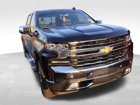 Used 2019 Chevrolet Silverado 1500 LTZ AWD/4WD image 13