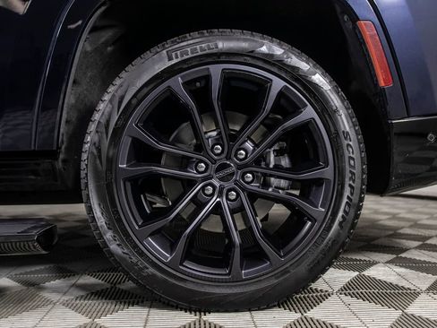 Used 2023 Jeep Grand Wagoneer Series III w/ Rear Seat Video Group 1 image 57