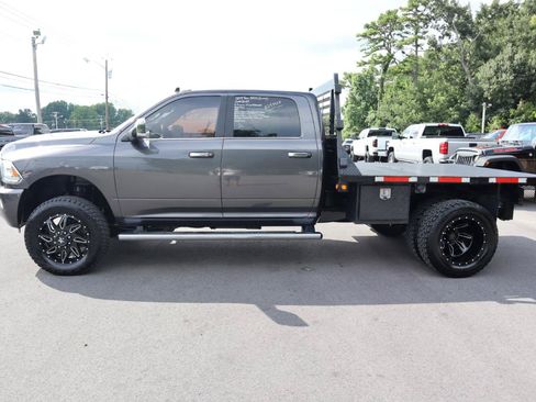 Used 2018 RAM 3500 Laramie Longhorn AWD/4WD image 5